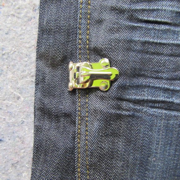 Women's Are Boot Cut Jeans - Picture 5 of 16